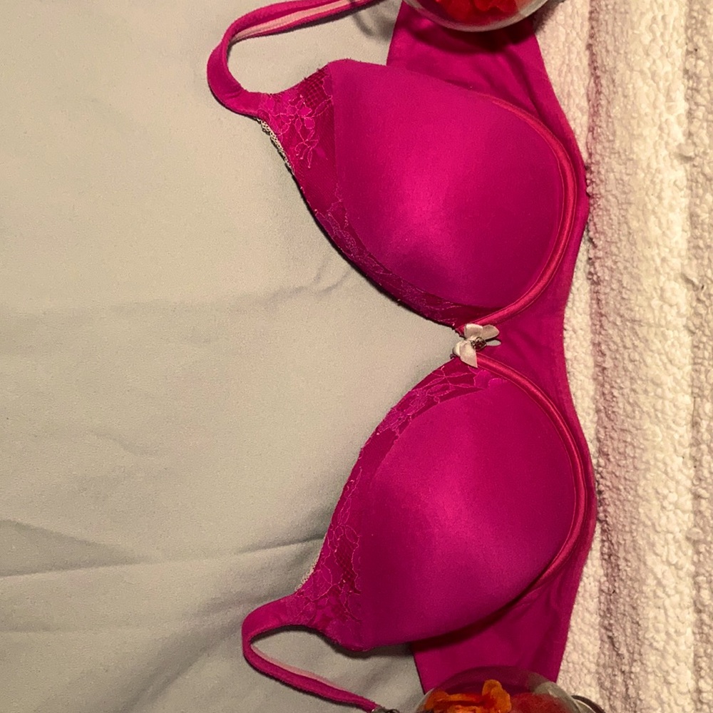 Victoria’s Secret Body by Victoria Lined Demi